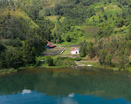 RWANDA - Bikunda Island